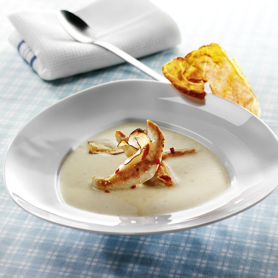 MAD TIL 2 DAGE: Jordskokkesuppe med kylling, chili og lime